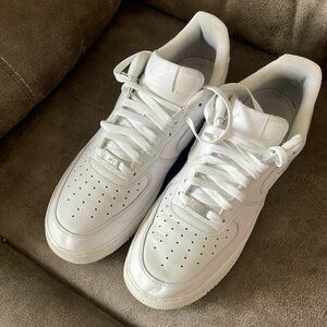 Air Force 1s low top